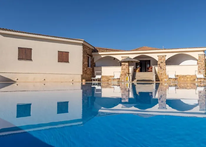 Chic Antonina One Bedroom No2175 Marinella